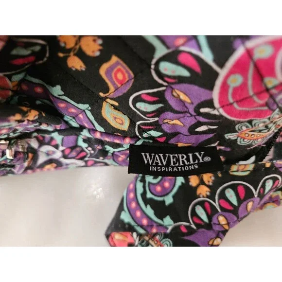 Waverly Women's Inspirations Quilted Paisley Cross Body Purse Bag - Picture 5 of 5